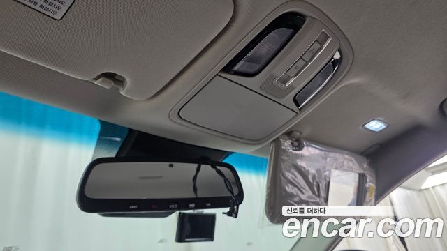 Kia K7 2020 — photo 17