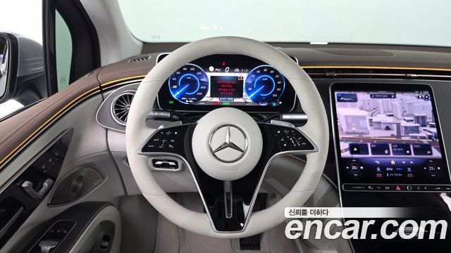 Mercedes-Benz EQS 2023 — photo 19