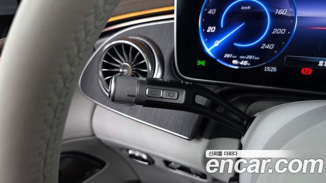 Mercedes-Benz EQS 2023 — photo 24