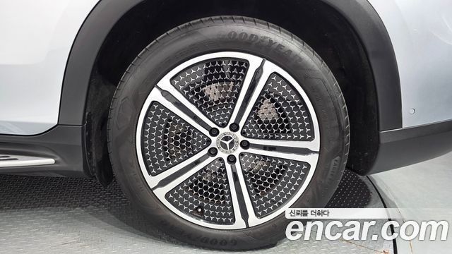 Mercedes-Benz EQS 2023 — photo 7