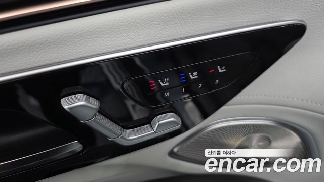 Mercedes-Benz EQS 2023 — photo 30