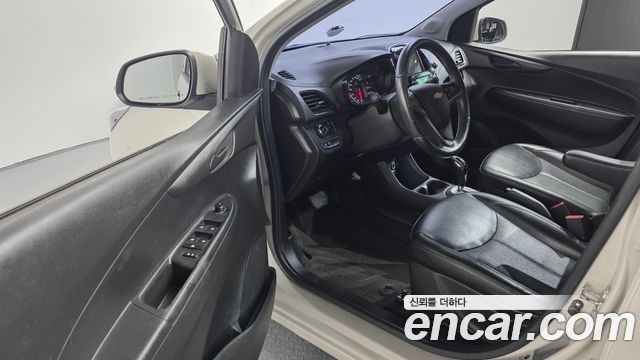 Chevrolet Korea Spark 2016 — photo 17