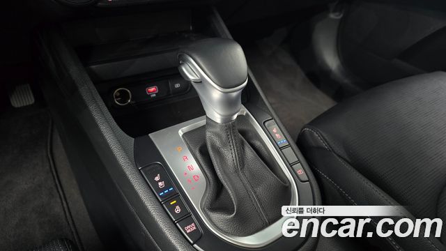 Kia K3 2022 — photo 9