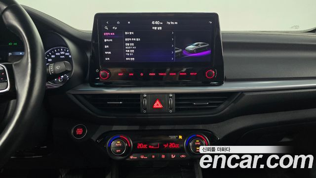 Kia K3 2022 — photo 15