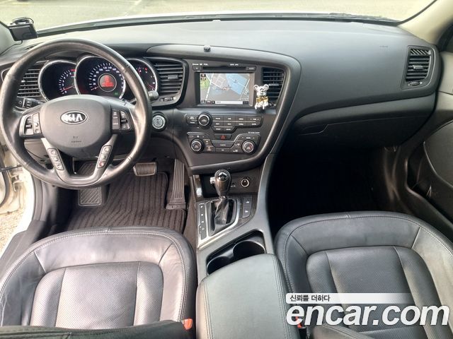 Kia K5 2013 — photo 9