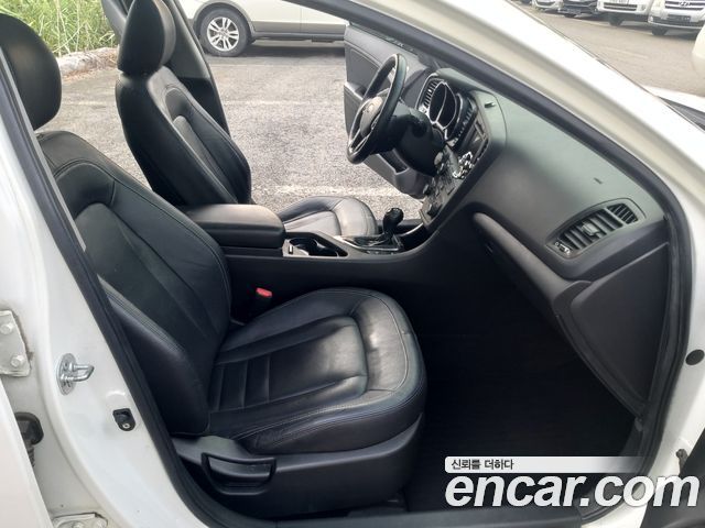 Kia K5 2013 — photo 15