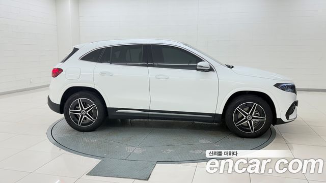 Mercedes-Benz EQA 2026 — photo 6