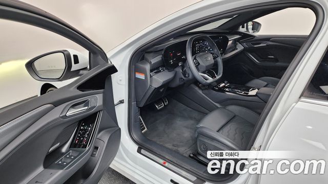 Audi A6 e-Tron 2025 — photo 13
