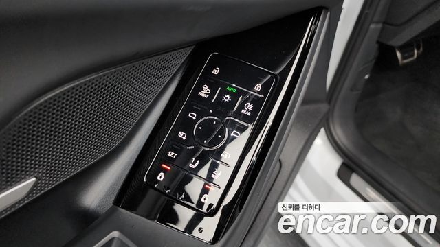 Audi A6 e-Tron 2025 — photo 28