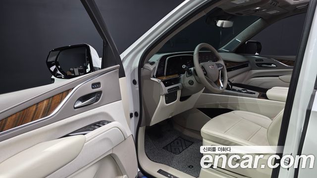 Cadillac Escalade 2024 — photo 13