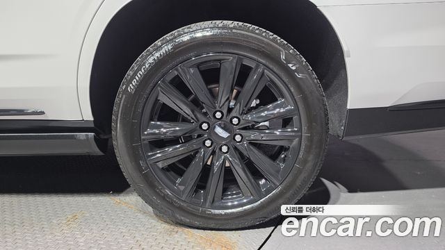 Cadillac Escalade 2024 — photo 7