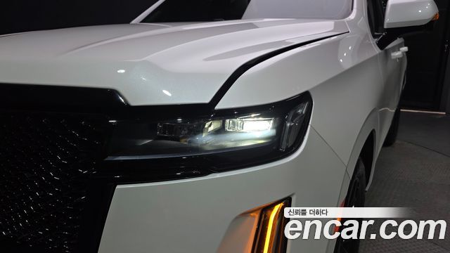 Cadillac Escalade 2024 — photo 8