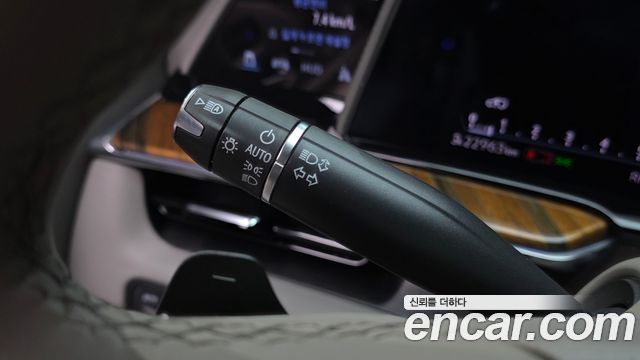 Cadillac Escalade 2024 — photo 28