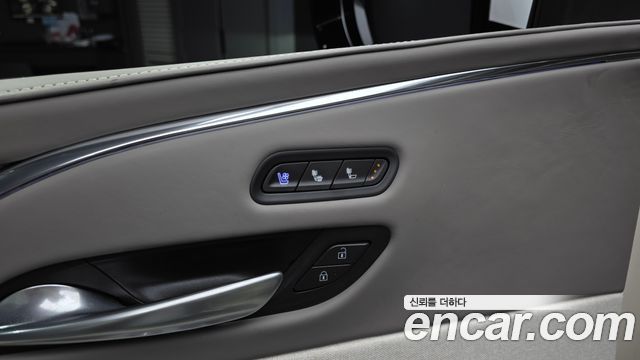 Cadillac Escalade 2024 — photo 33