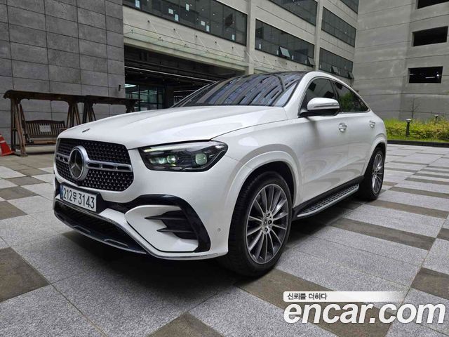 Mercedes-Benz GLE-Class 2023 — photo 1