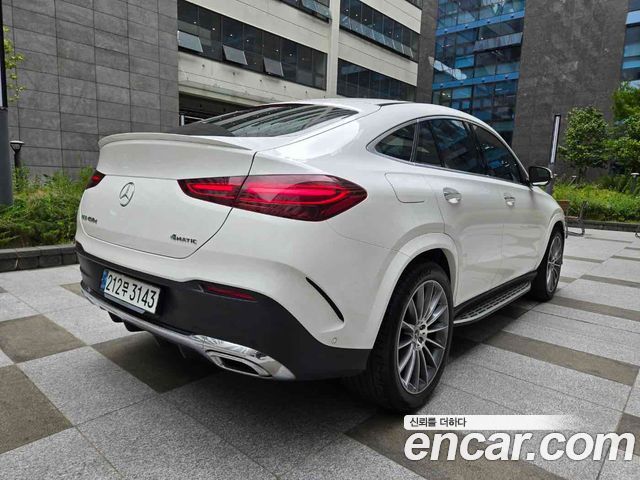 Mercedes-Benz GLE-Class 2023 — photo 2