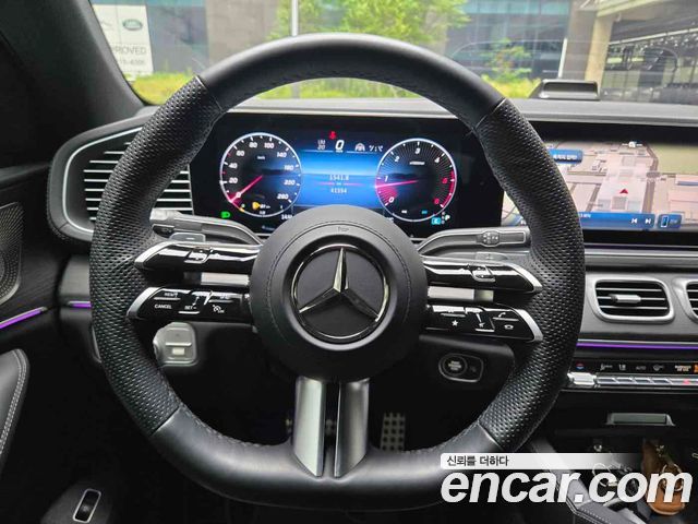 Mercedes-Benz GLE-Class 2023 — photo 9