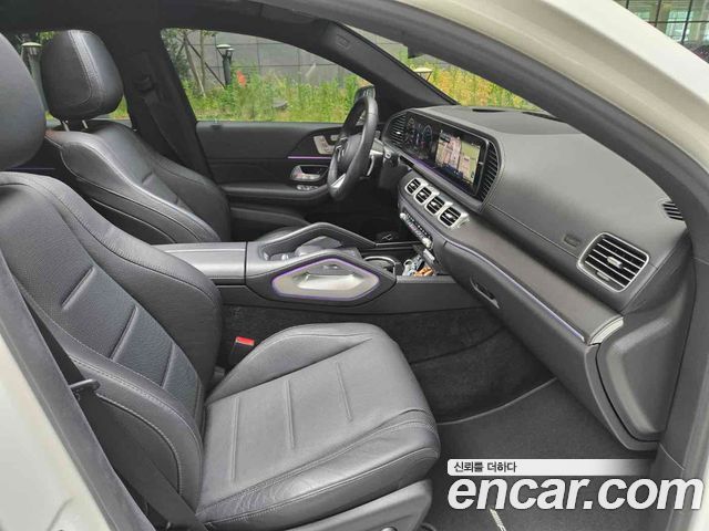 Mercedes-Benz GLE-Class 2023 — photo 16
