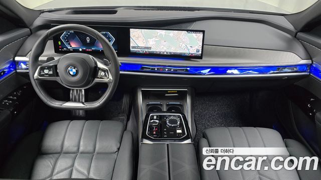 BMW 7-Series 2024 — photo 10
