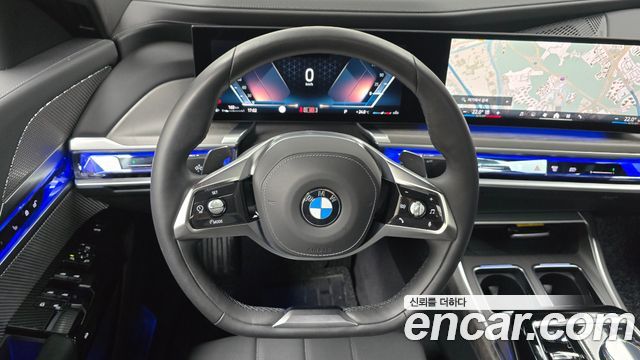 BMW 7-Series 2024 — photo 18
