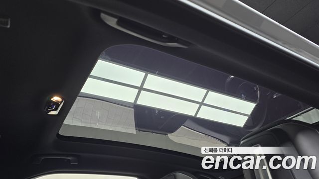 BMW 7-Series 2024 — photo 28