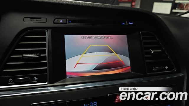 Hyundai Sonata 2016 — photo 21