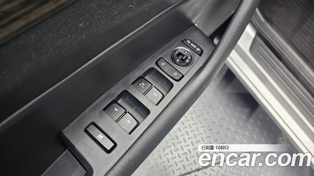 Hyundai Sonata 2016 — photo 23