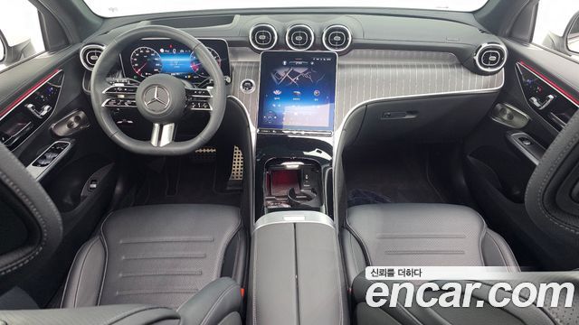 Mercedes-Benz GLC-Class 2024 — photo 10