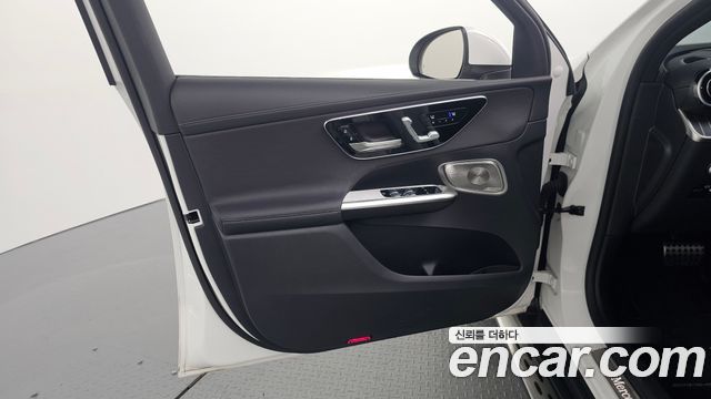 Mercedes-Benz GLC-Class 2024 — photo 14