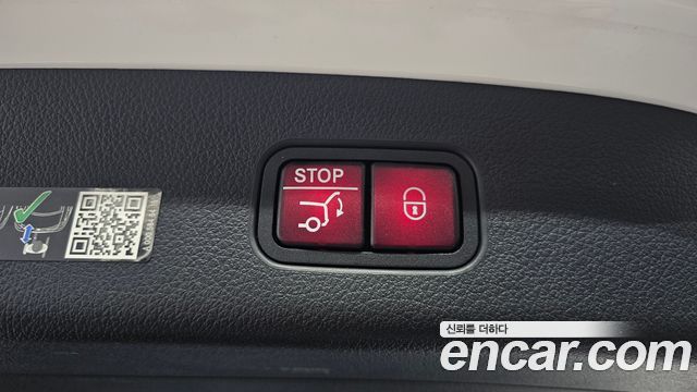 Mercedes-Benz GLC-Class 2024 — photo 32
