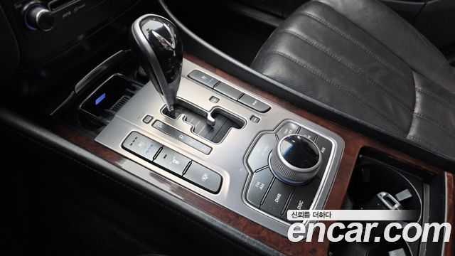 Hyundai Equus 2012 — photo 12