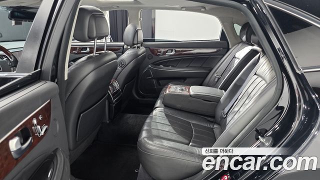 Hyundai Equus 2012 — photo 18