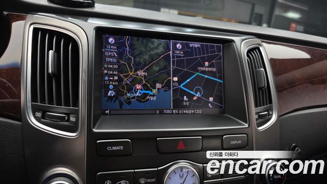 Hyundai Equus 2012 — photo 20