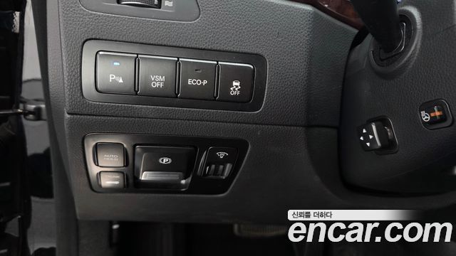 Hyundai Equus 2012 — photo 26