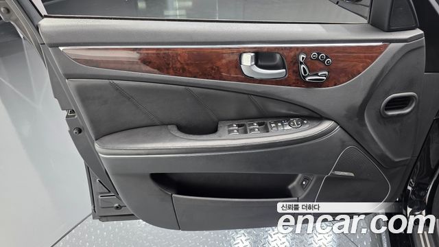 Hyundai Equus 2012 — photo 14