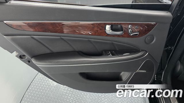 Hyundai Equus 2012 — photo 15