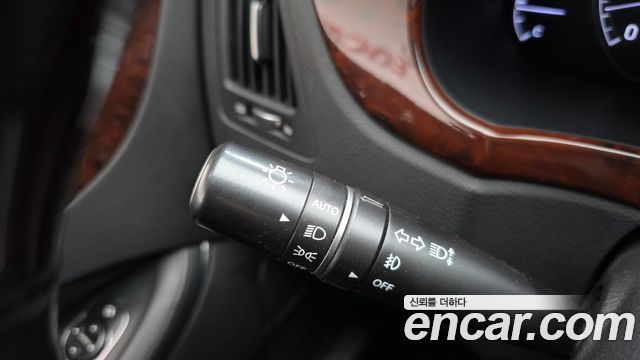 Hyundai Equus 2012 — photo 30