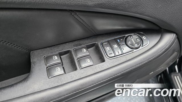 Hyundai Equus 2012 — photo 31