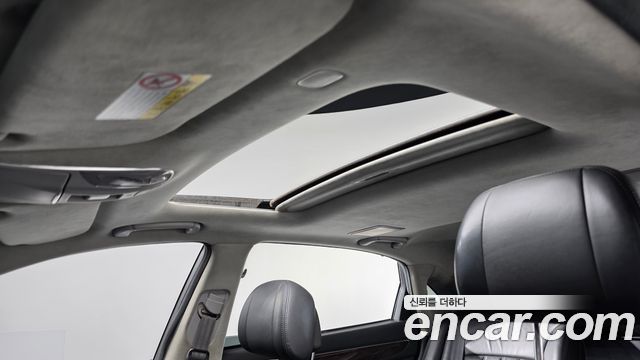 Hyundai Equus 2012 — photo 37