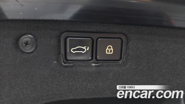 Hyundai Equus 2012 — photo 38