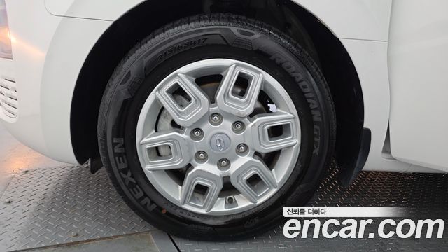 Hyundai Staria 2022 — photo 5