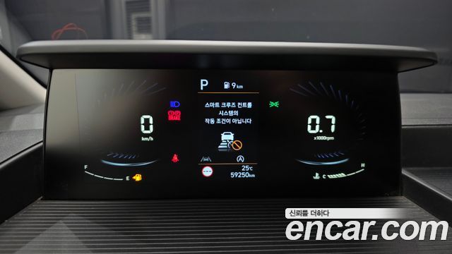 Hyundai Staria 2022 — photo 8