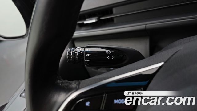 Hyundai Staria 2022 — photo 16