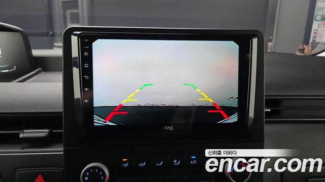 Hyundai Staria 2022 — photo 17
