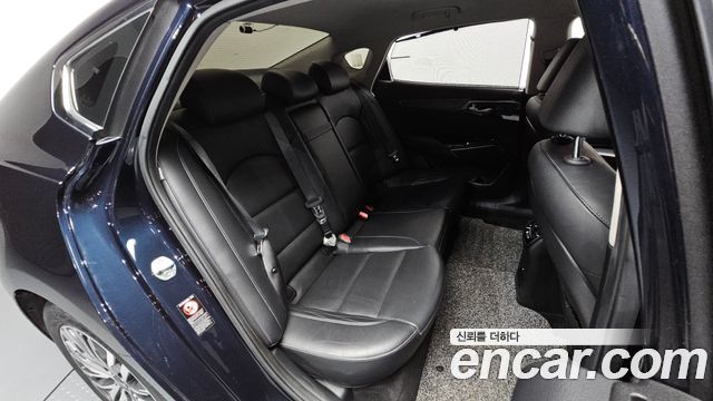 Kia K7 2020 — photo 17