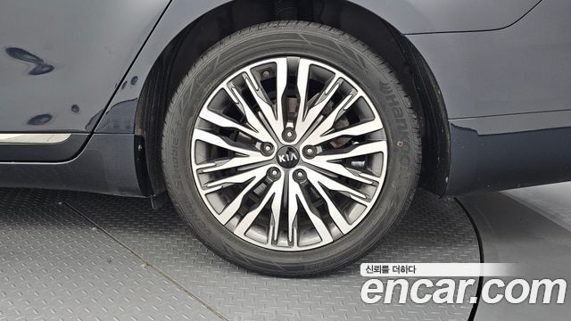 Kia K7 2020 — photo 7