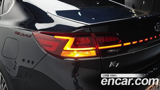 Kia K7 2020 — photo 9