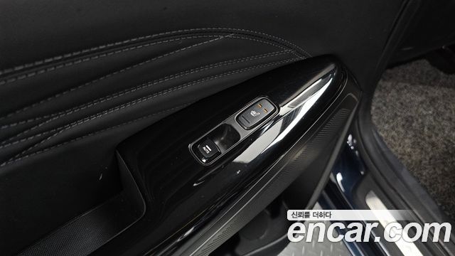 Kia K7 2020 — photo 29