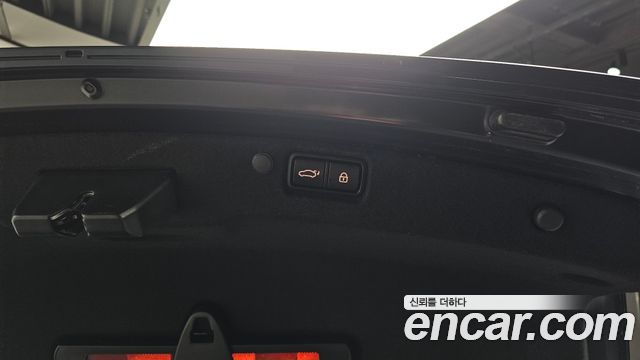 Kia K7 2020 — photo 32