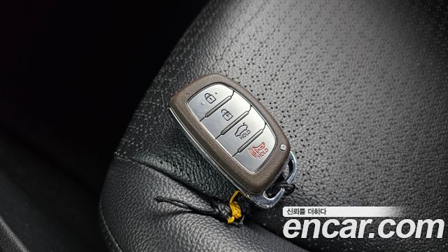 Hyundai AVANTE 2016 — photo 20